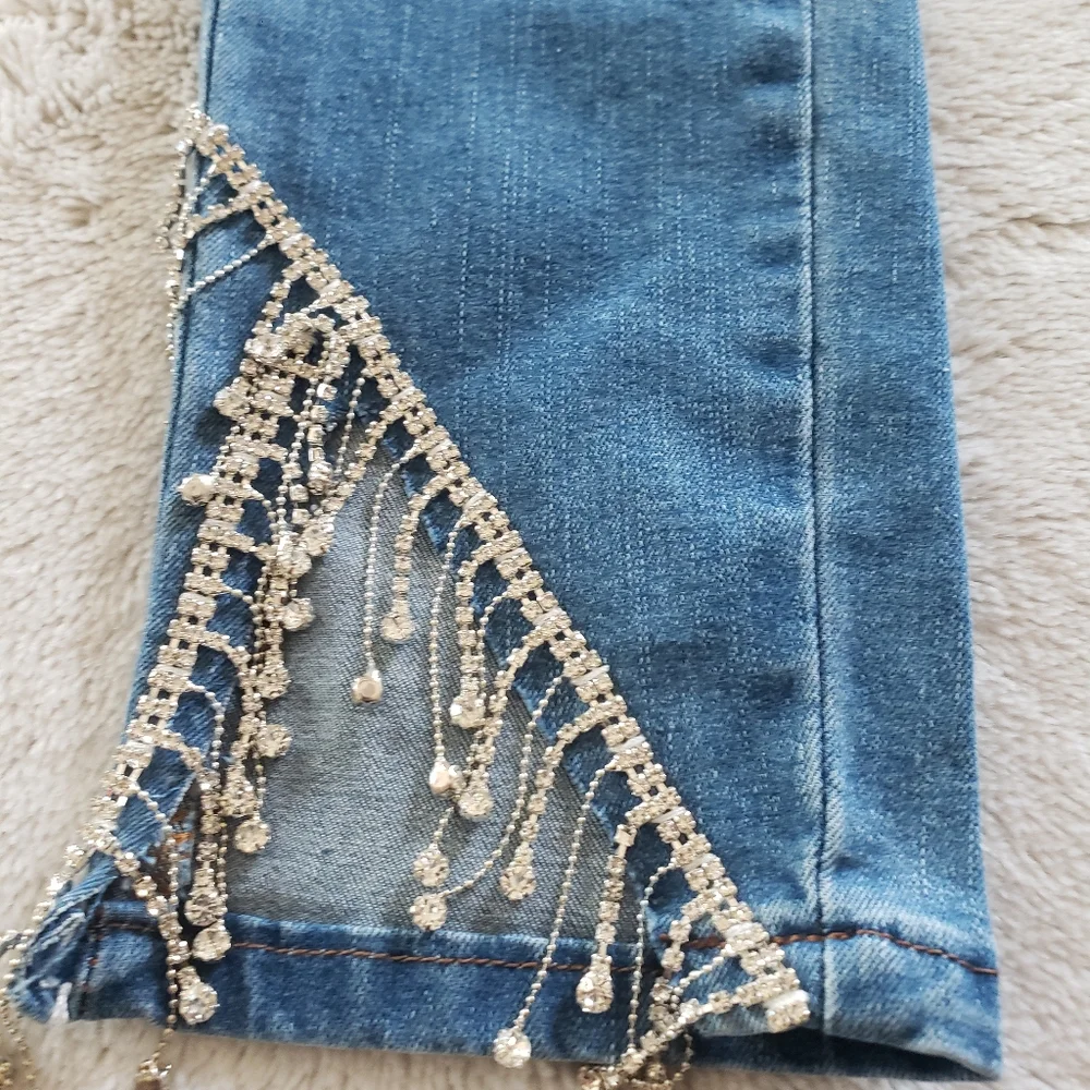 DOLLHOUSE jeans - Picture 4 of 10
